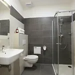 Apartment Center Place