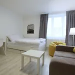 Apartment Center Place *