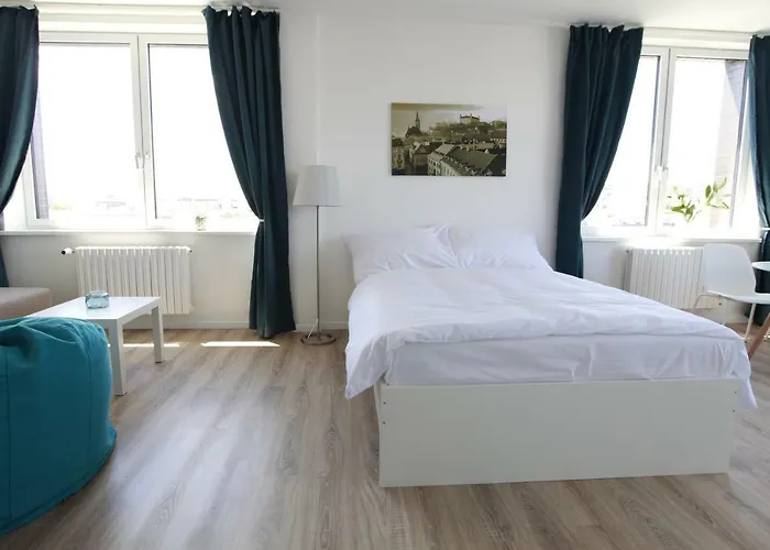 Center Place Apartament *