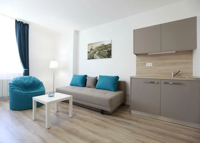 Center Place * Μπρατισλάβα