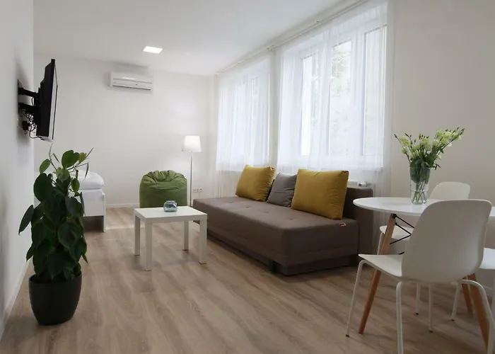 Center Place Apartament *