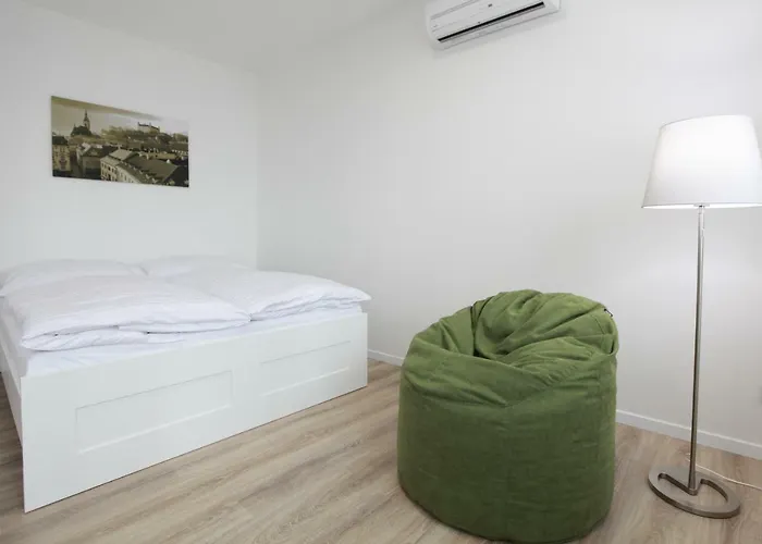 Center Place Μπρατισλάβα