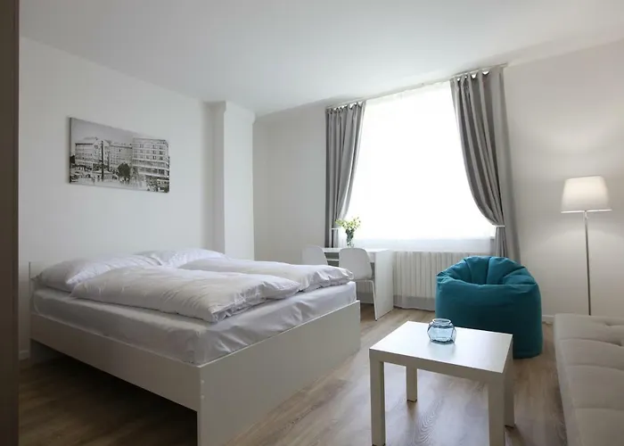 Center Place * Μπρατισλάβα