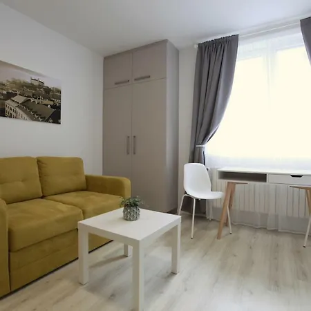 דירה Center Place *