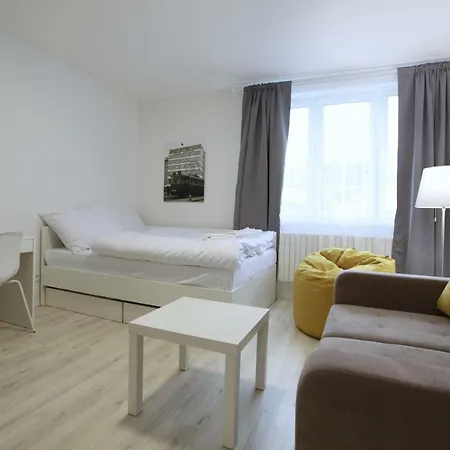 דירה Center Place *