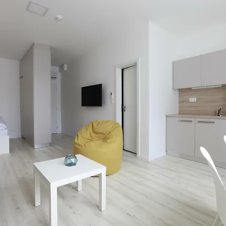 Center Place * ברטיסלאבה