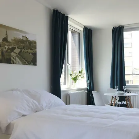 Center Place * ברטיסלאבה