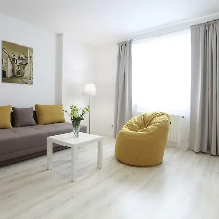 Center Place * ברטיסלאבה